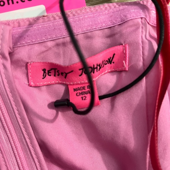 Betsey Johnson heart dress - Picture 5 of 8